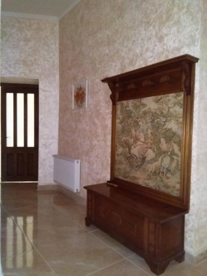 Апартаменти У Шевальє. Leópolis Exterior foto