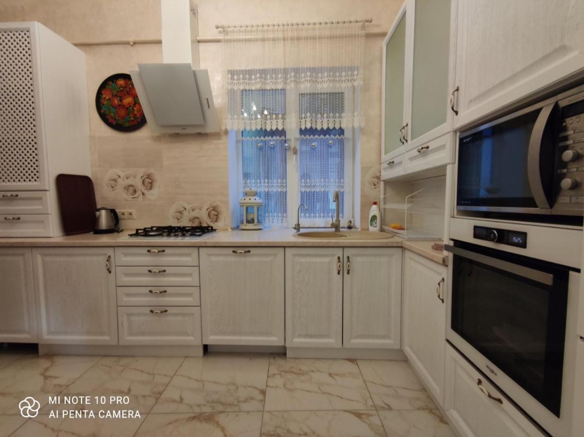 Апартаменти У Шевальє. Leópolis Exterior foto